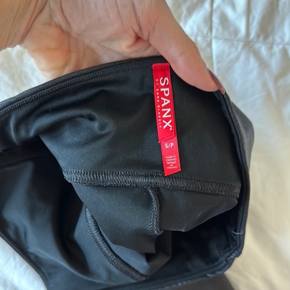 Black Faux Leather Spanx Leggings - Picture 5 of 5